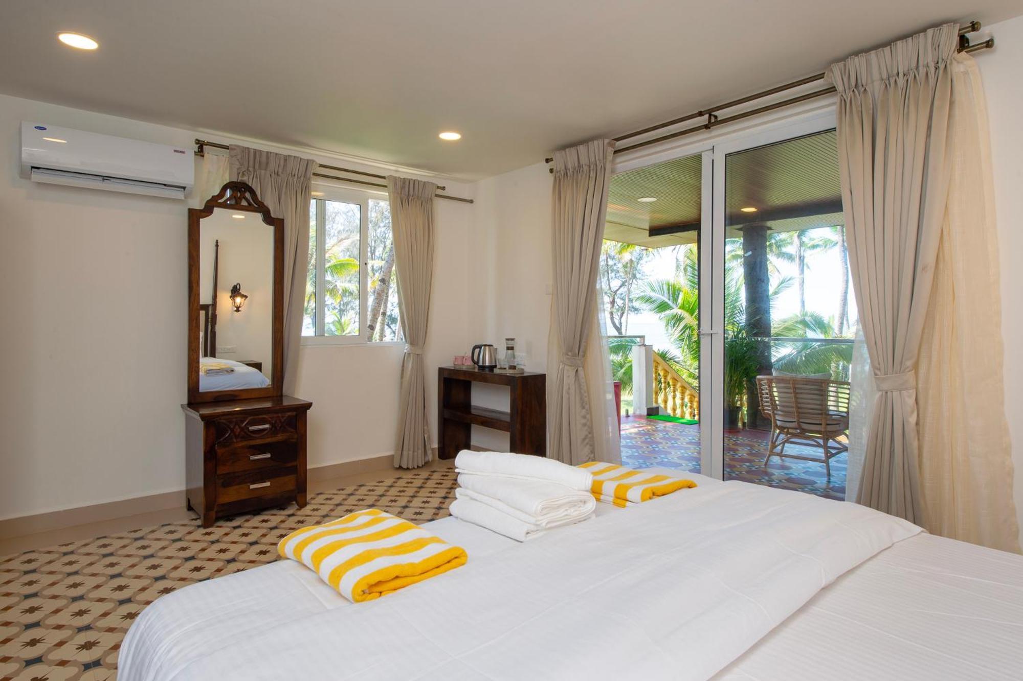 The Rose Goa Beach Resort Agonda Exterior photo