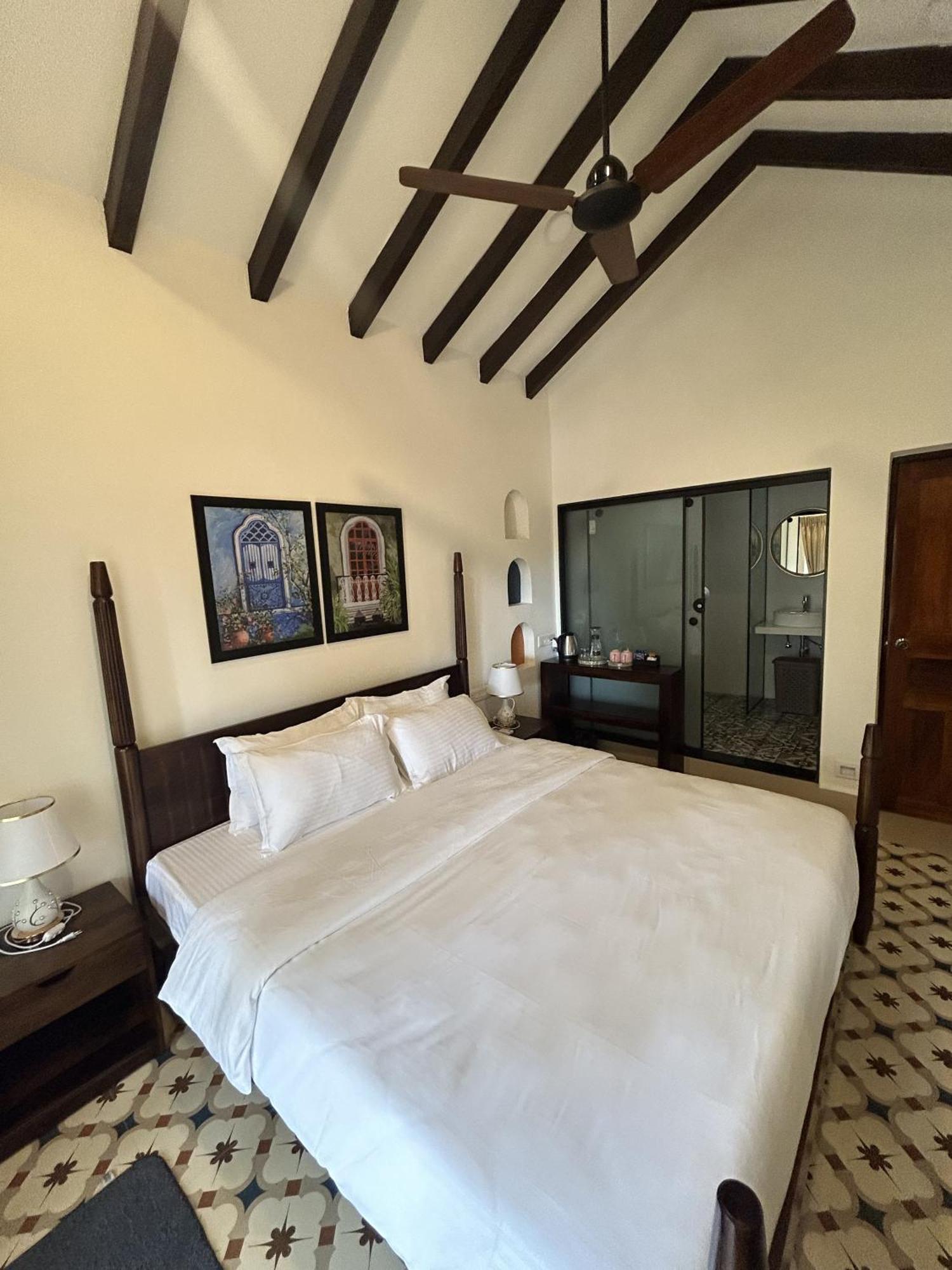 The Rose Goa Beach Resort Agonda Exterior photo